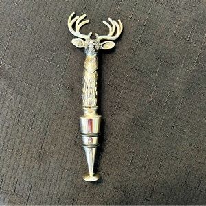 Silver-tone Stag Deer Head Metal Bottle Stopper